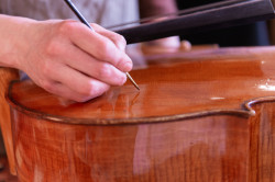 Réparation violon à Grenelle